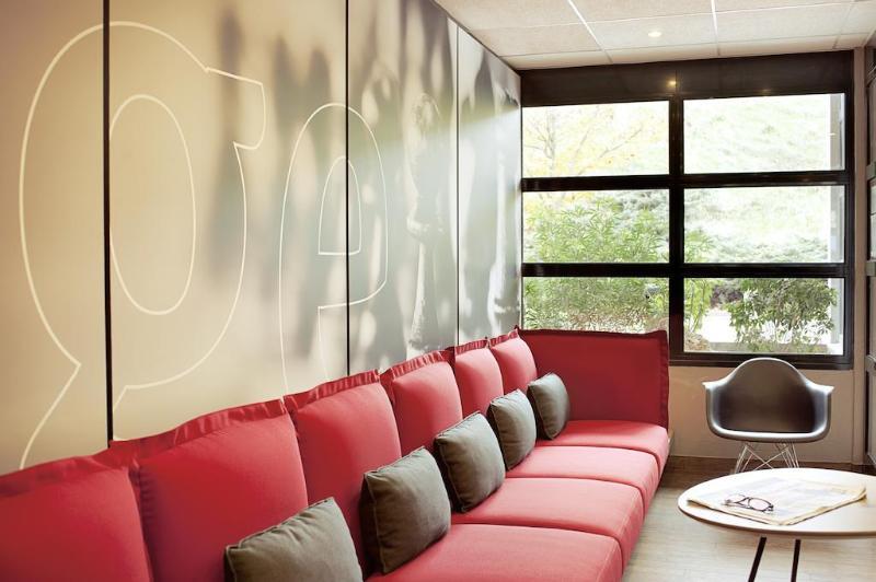 Ibis Paris Saint-Denis Stade Sud Екстериор снимка