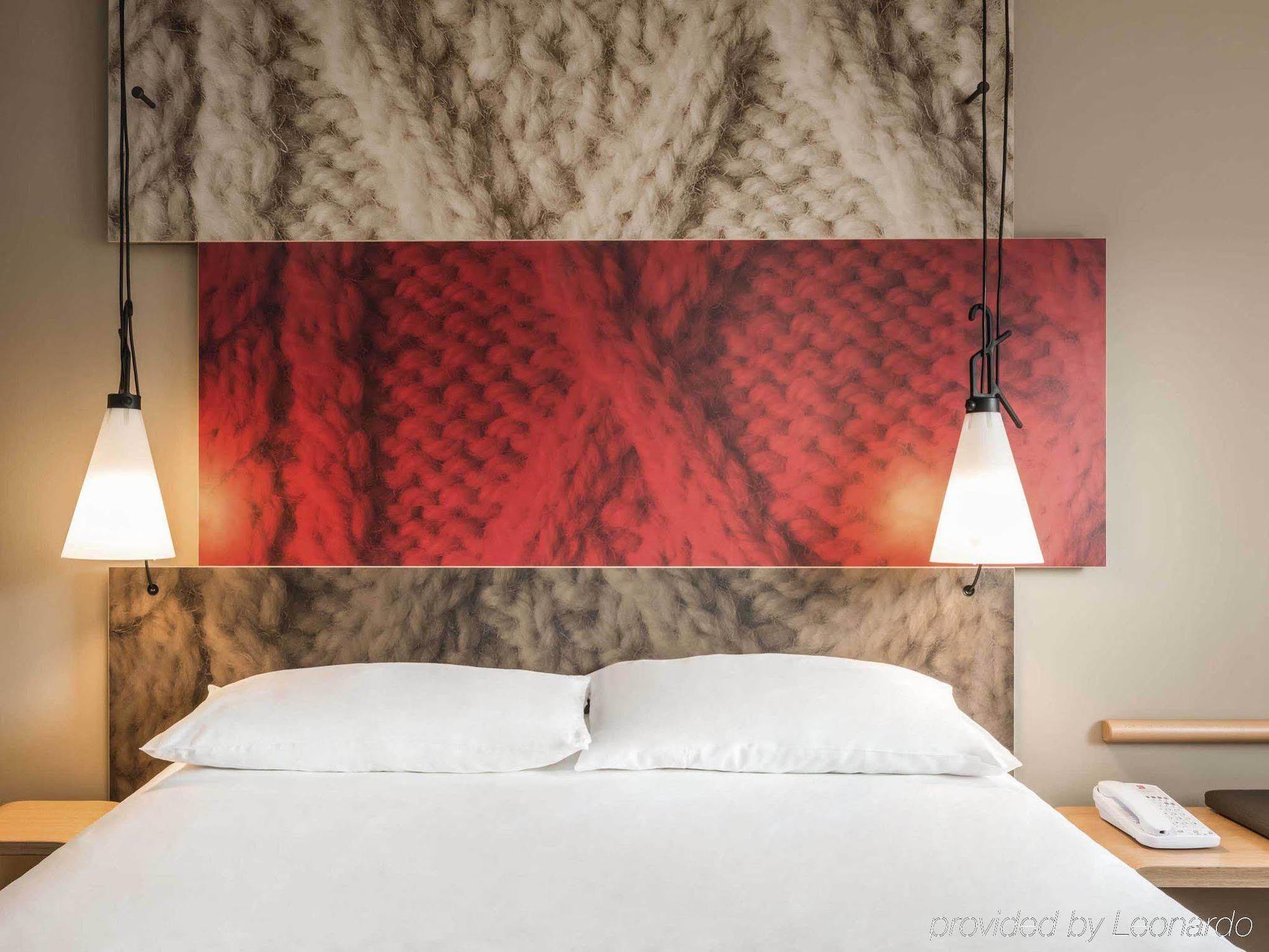 Ibis Paris Saint-Denis Stade Sud Екстериор снимка