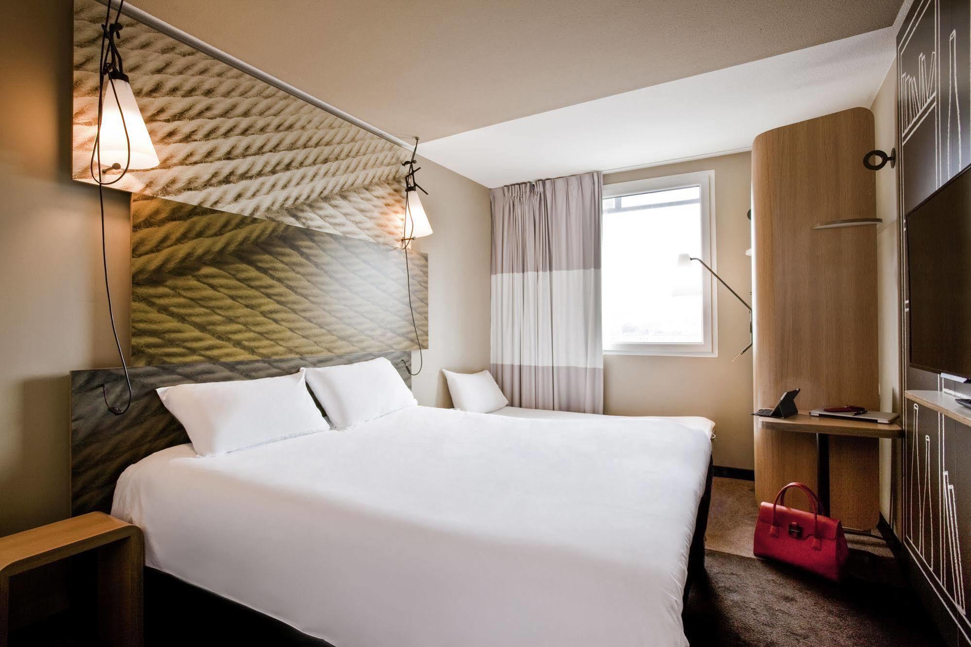 Ibis Paris Saint-Denis Stade Sud Екстериор снимка