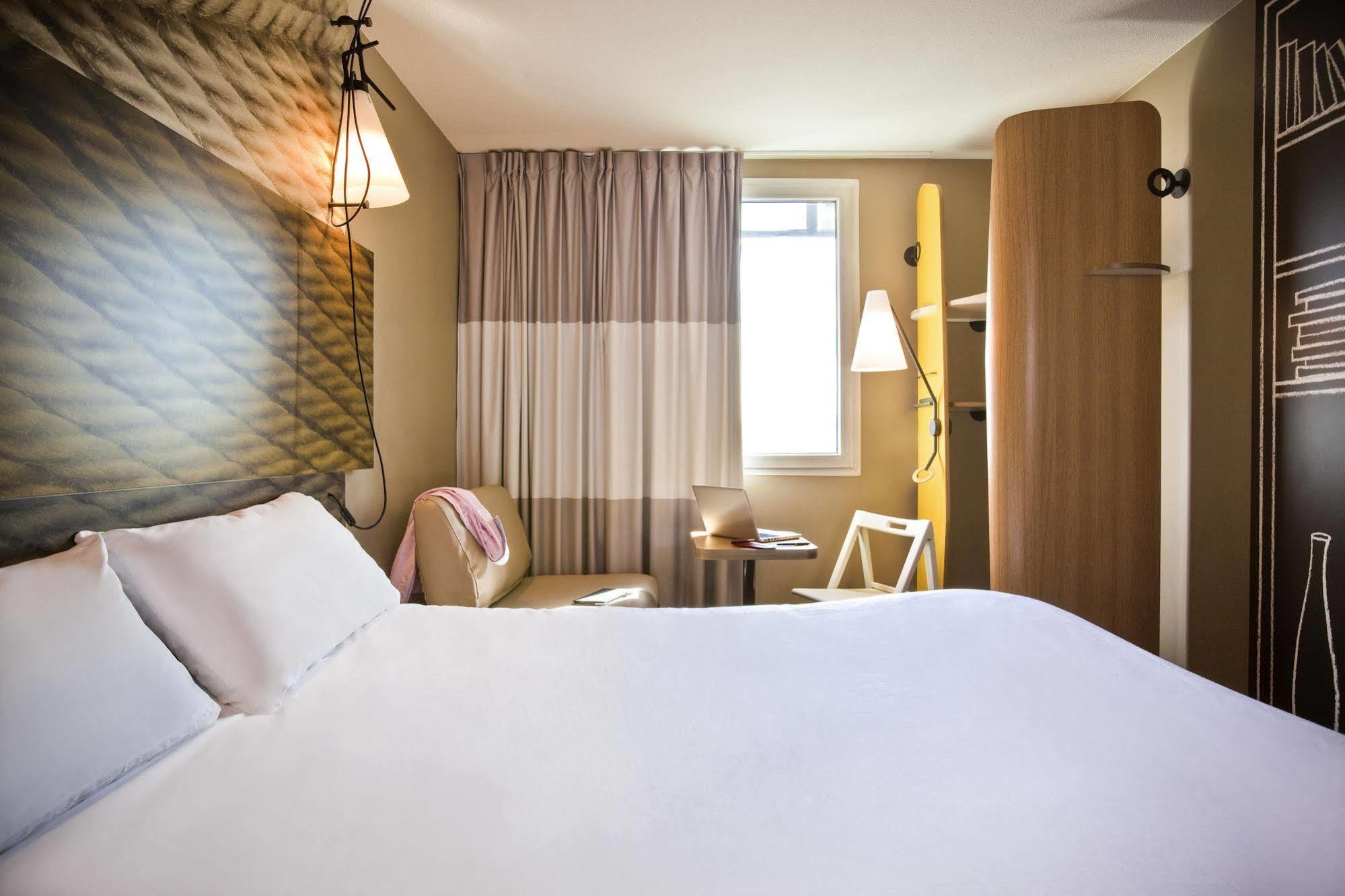 Ibis Paris Saint-Denis Stade Sud Екстериор снимка